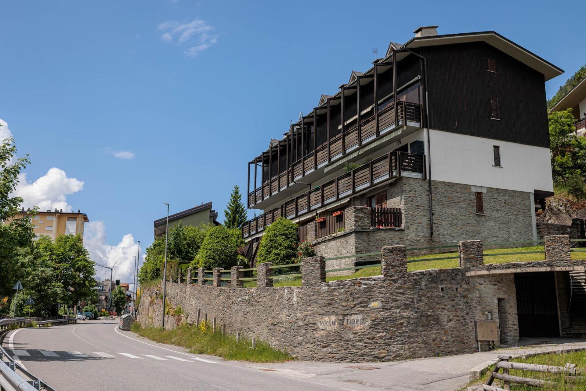 Revo Apartments - Rocca Fiorita Aprica Bagian luar foto